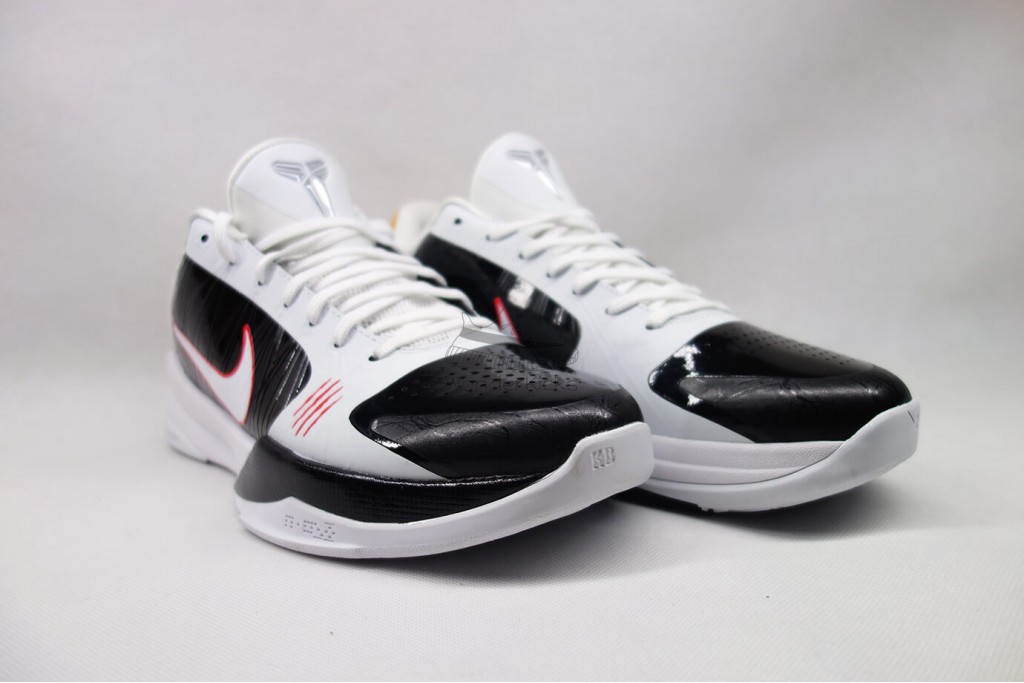 kobe 5 protro bruce lee alternate